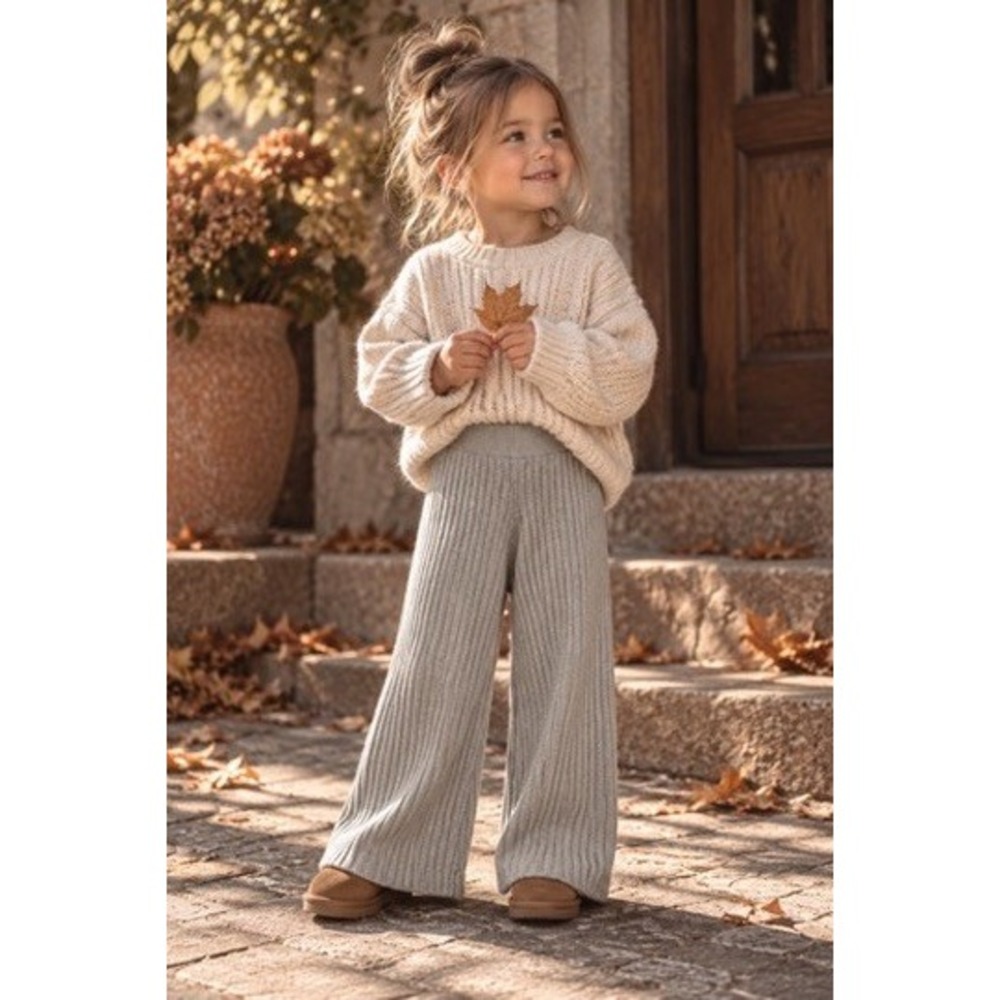 Rylee + Cru Kids Size 10 Gray Ribbed Knit Wide Leg Pants Elastic Waist Knitwear